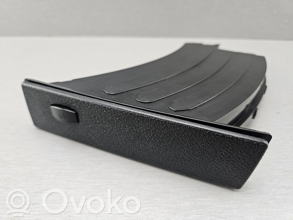 BMW 5 E60 E61 Cup holder 