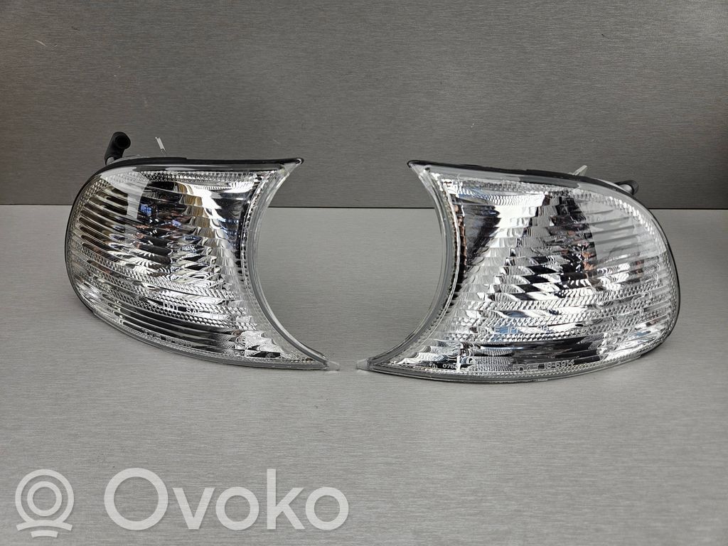 BMW 3 E46 Front indicator light 