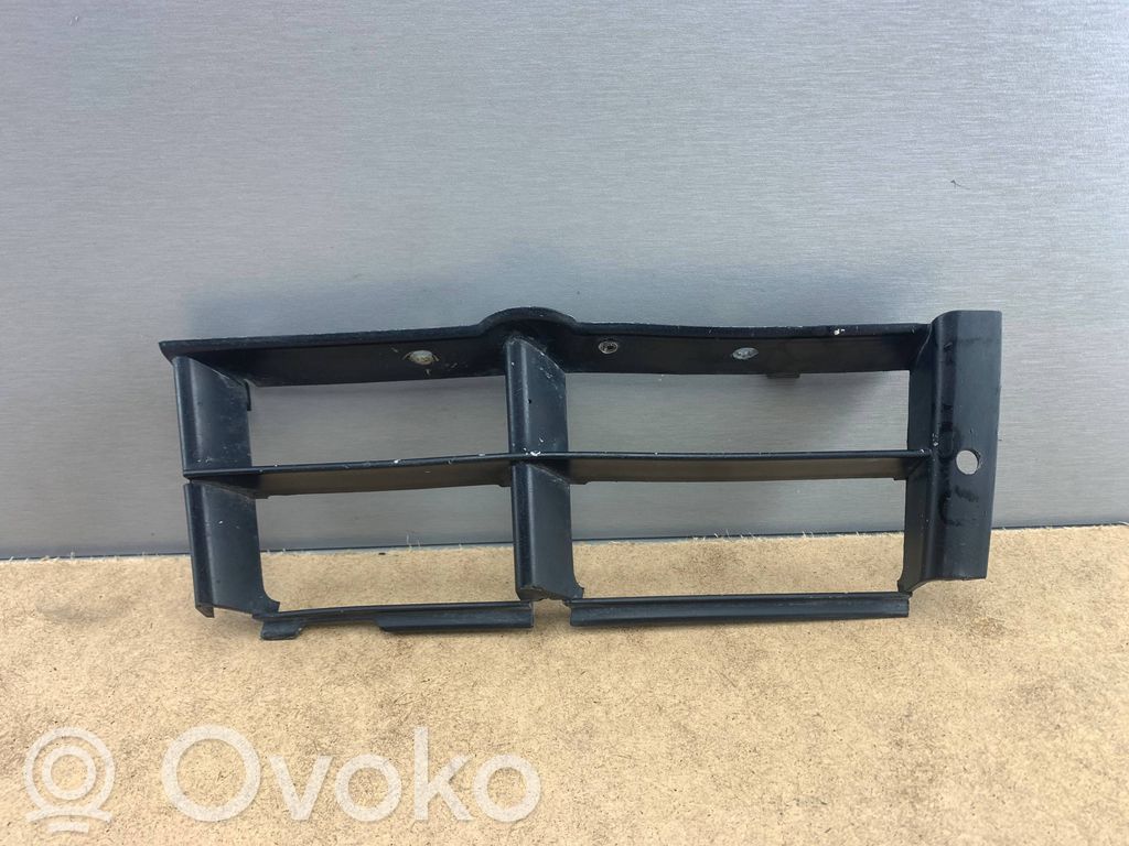 Front bumper lower grill   8176179,51118235673,51118235673,8235673