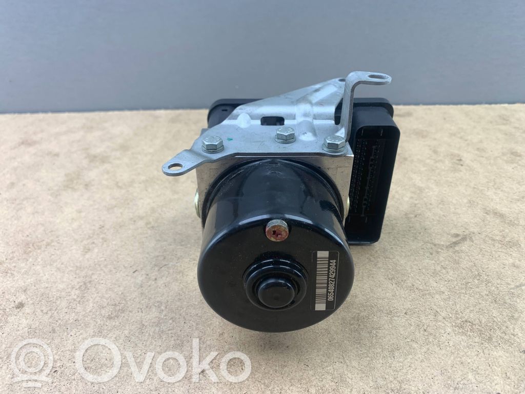 BMW 1 E81 E87 ABS Pump 