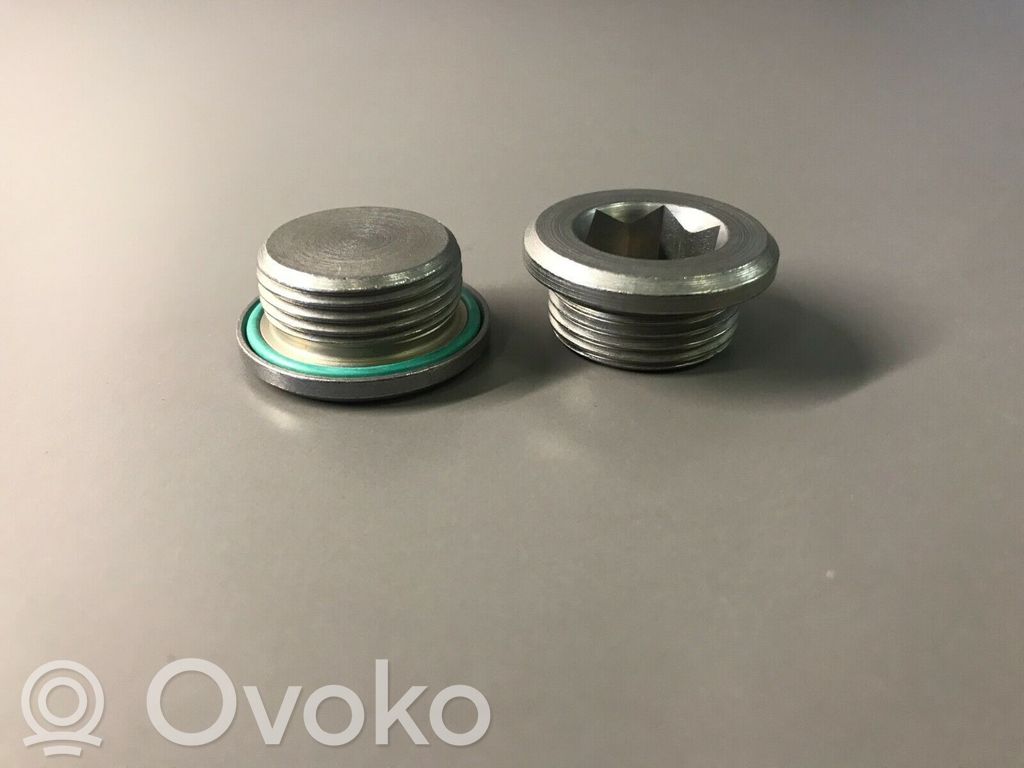 Mutterit/pultit   33117525064,7525064