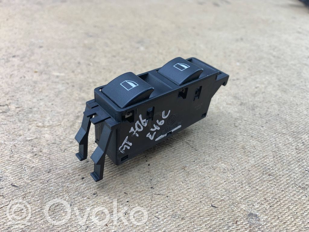 BMW 3 E46 Electric window control switch 