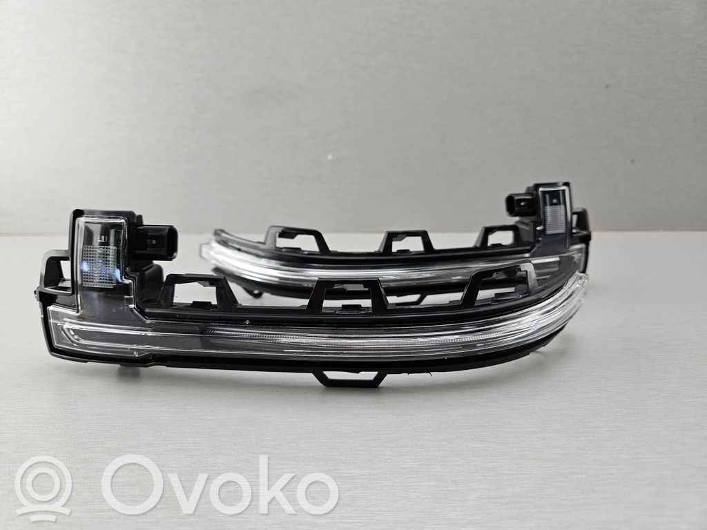 BMW X3 G01 Semnalizator pe oglindă 