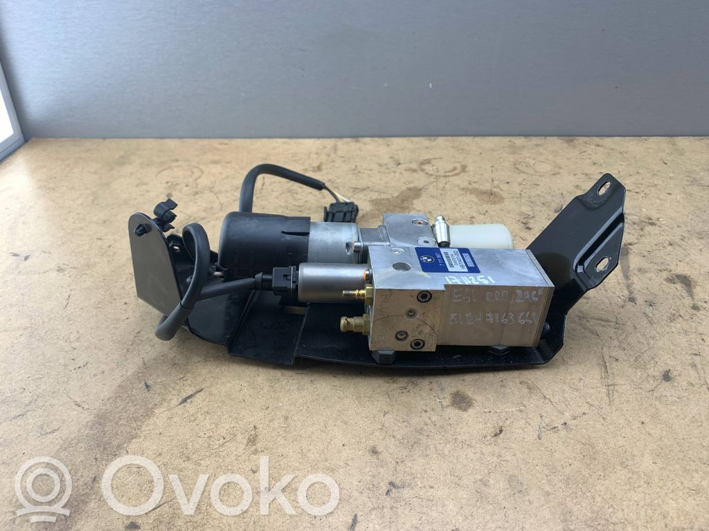 Tailgate hydraulic pump motor   7111867,51247163661,7163661