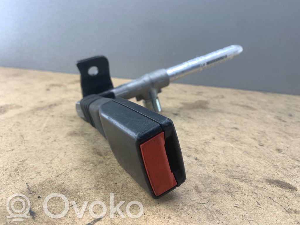 BMW 3 E90 E91 Rear seatbelt buckle 
