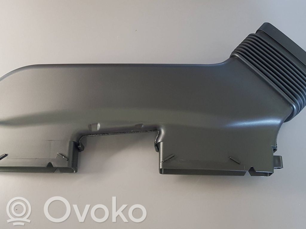 BMW 3 E90 E91 Air intake duct part 