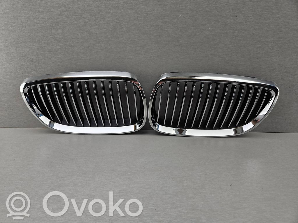 BMW 3 E92 E93 Augšējais režģis 