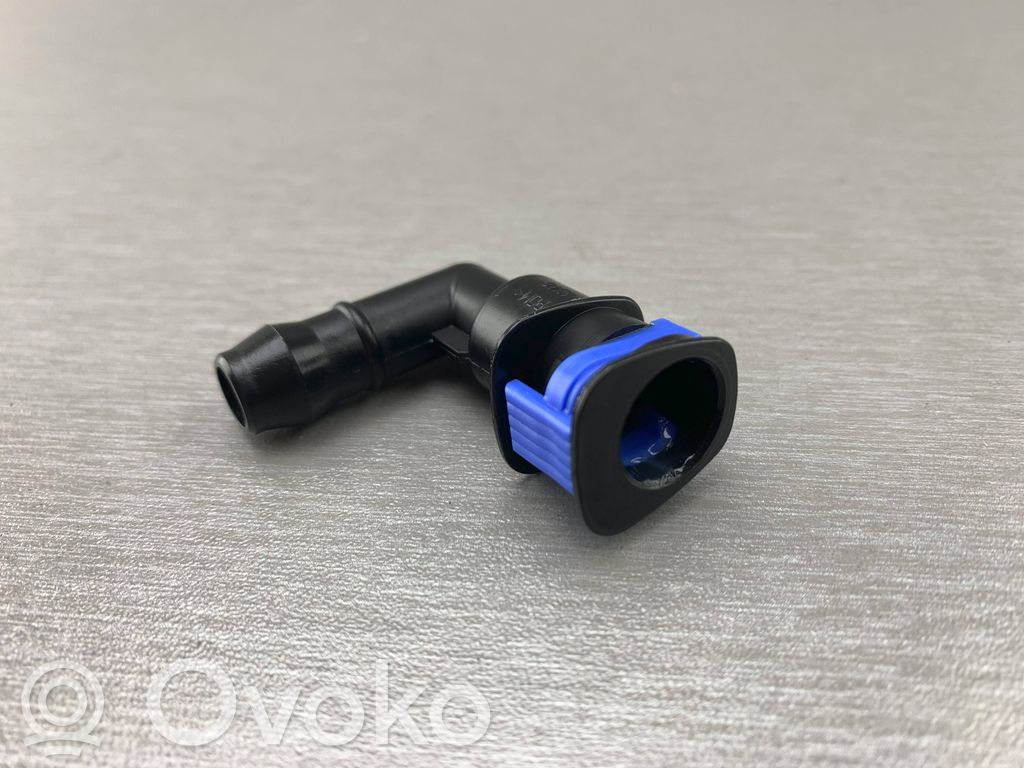 Wąż / Przewód spryskiwacza lampy przedniej   8252741,61678252741