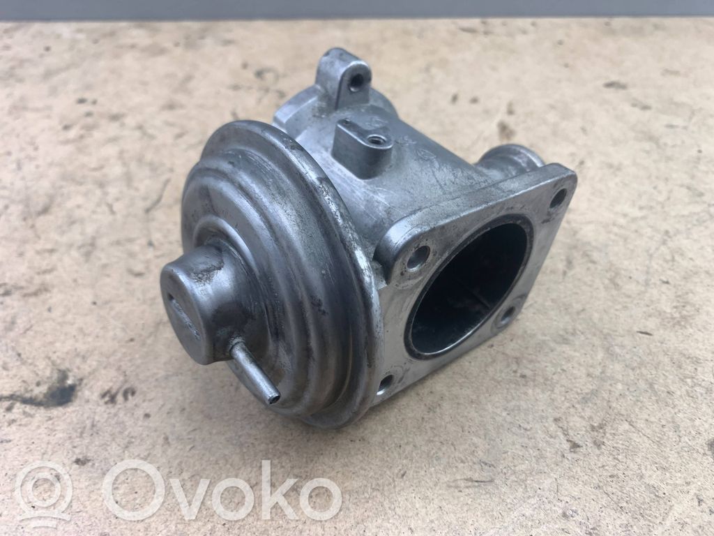 BMW 3 E90 E91 EGR valve 