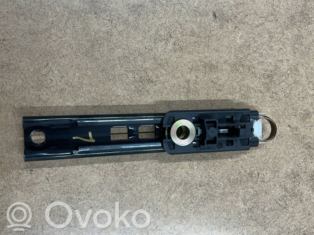 BMW 3 E46 Regulacja wysokości pasów bezpieczeństwa 