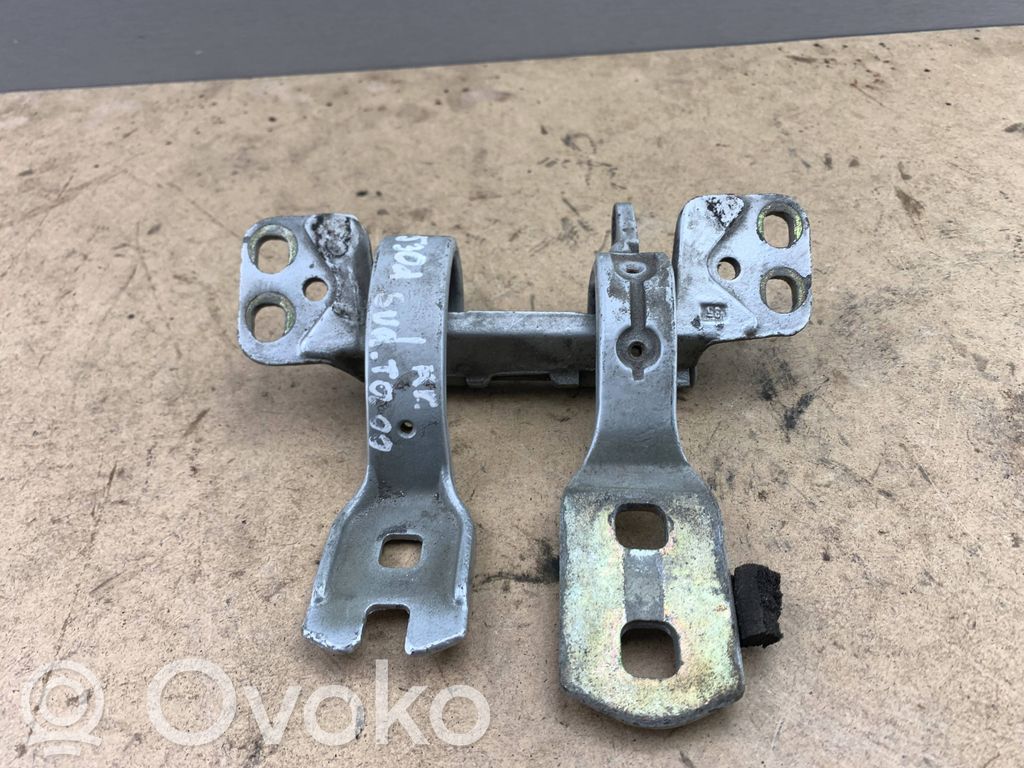 BMW 5 E39 Tailgate/trunk/boot hinge 