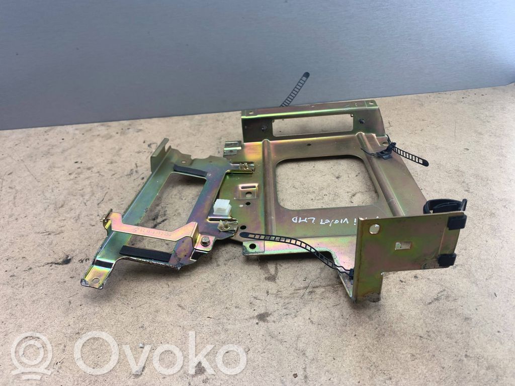 BMW 7 E38 Navigation GPS unit bracket/holder 