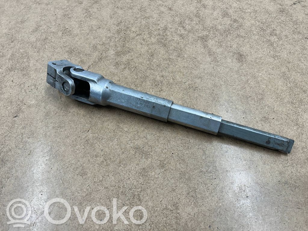 Steering column universal joint   32301094700,1094700