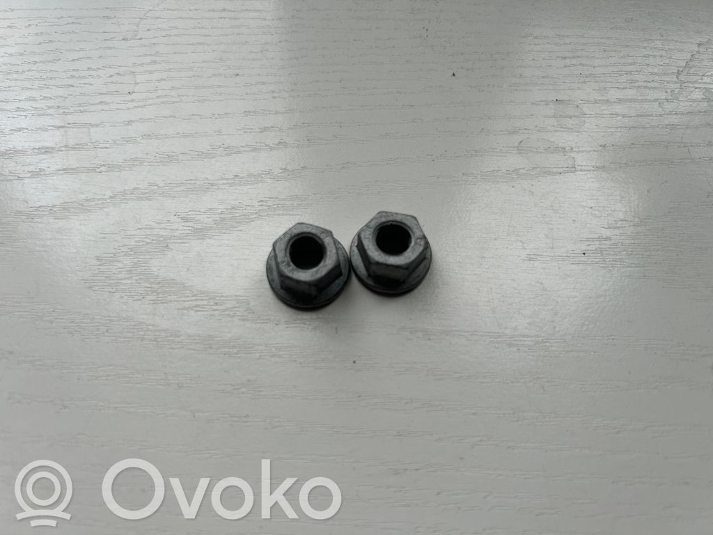 BMW 3 E46 Kita salono detalė 