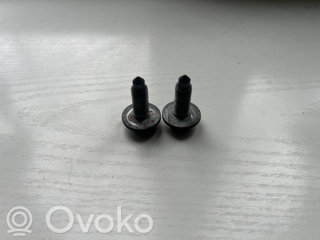 BMW 3 E46 Otros repuestos del interior 