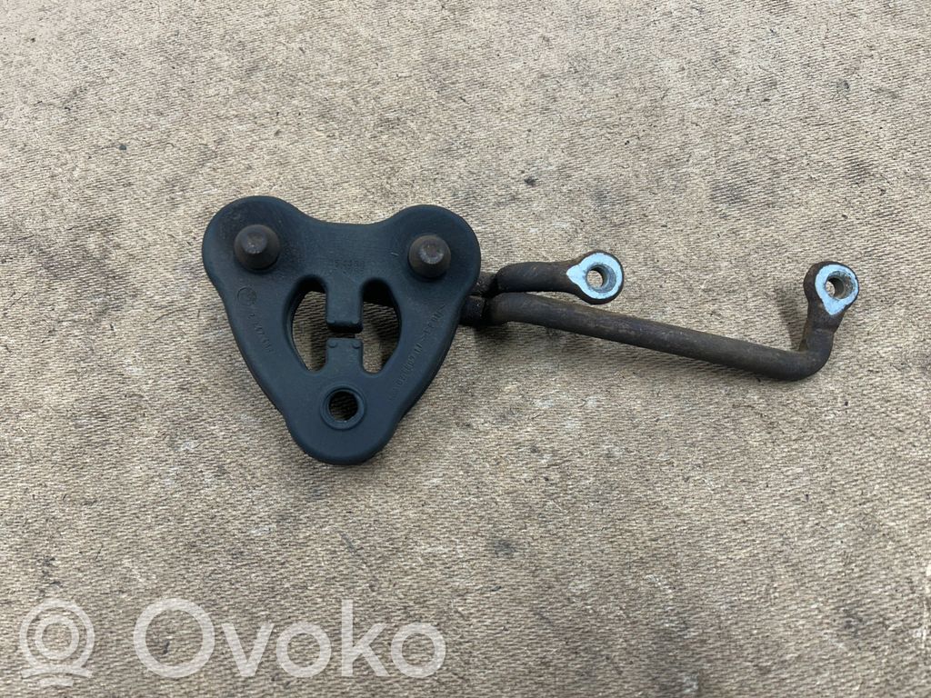 BMW 3 E46 Muffler mount bracket/holder 