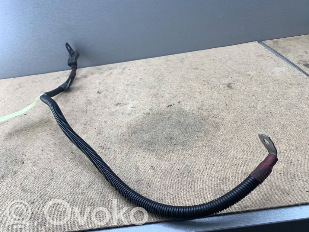 BMW 7 E65 E66 Pliusinis laidas (akumuliatoriaus) 