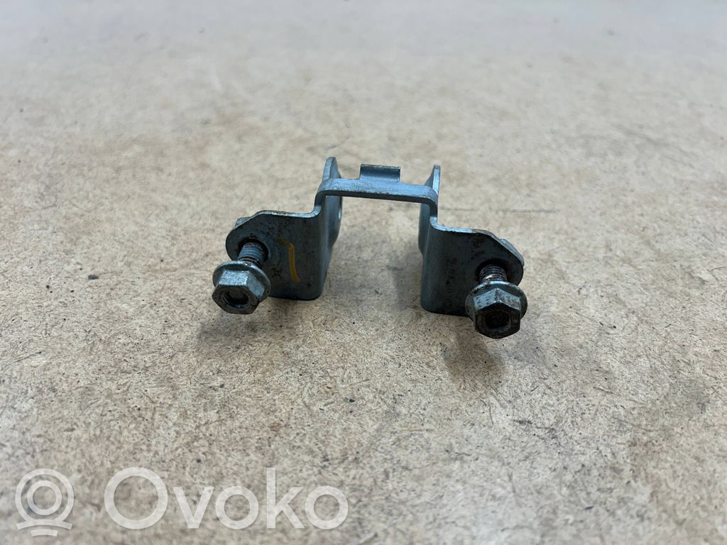 BMW 3 E46 Halterung im Kofferraum 