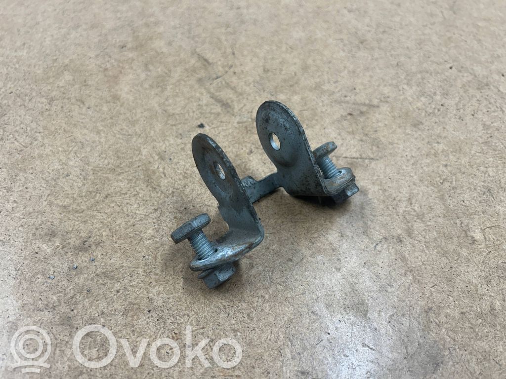 BMW 3 E46 Bracket in trunk/boot 