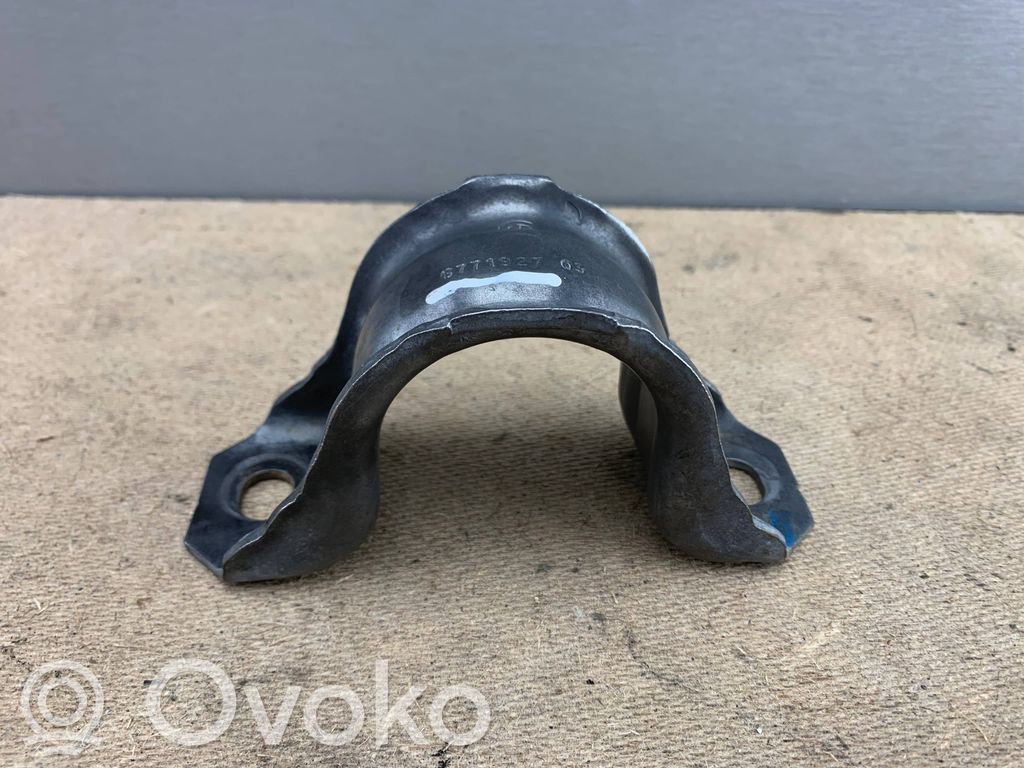 BMW X5 E70 Mocowanie stabilizatora osi przedniej 