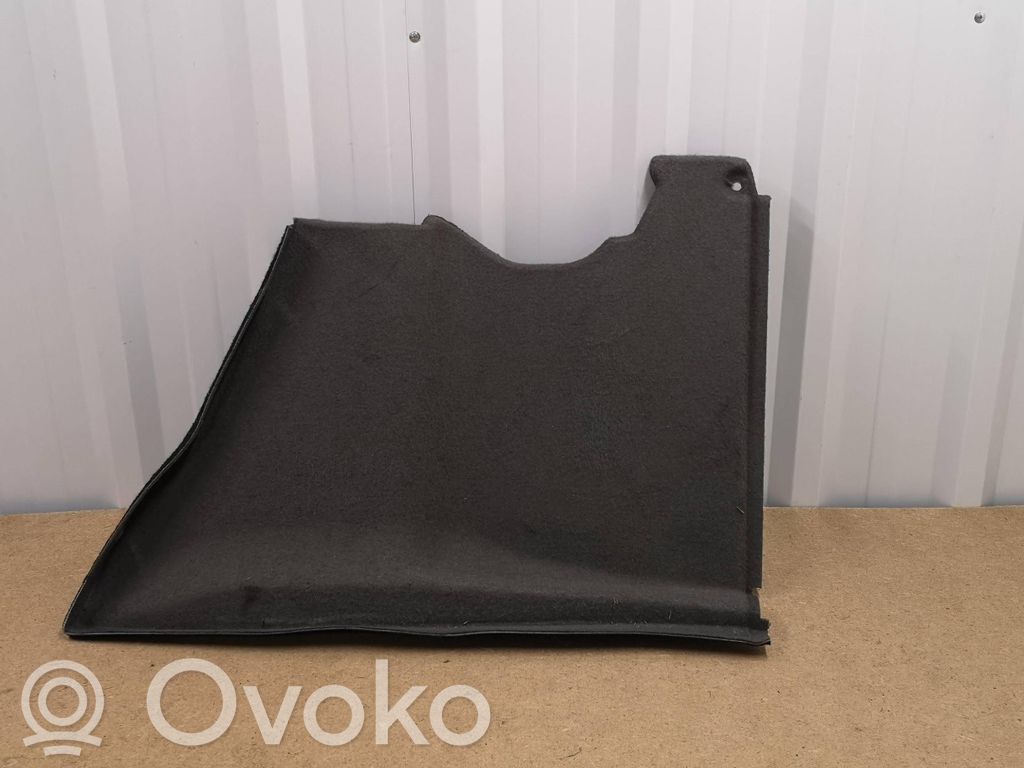 BMW 5 E39 Kita bagažinės apdailos detalė 