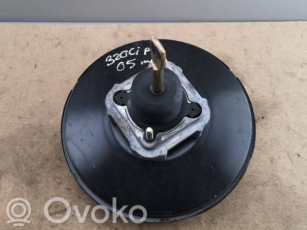 BMW 3 E46 Brake booster 