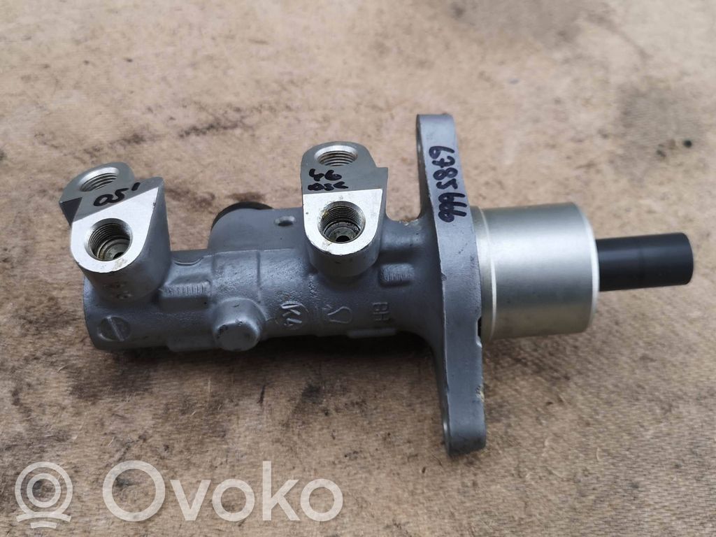 BMW 3 E46 Master brake cylinder 