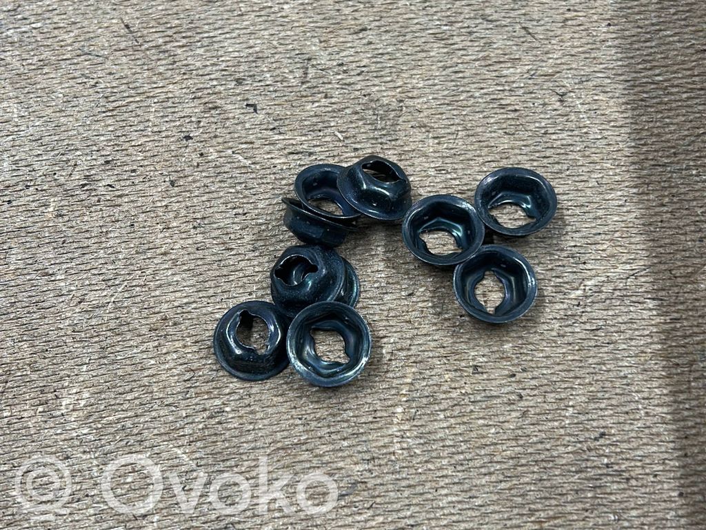 BMW 3 E46 Front suspension camber bolt 