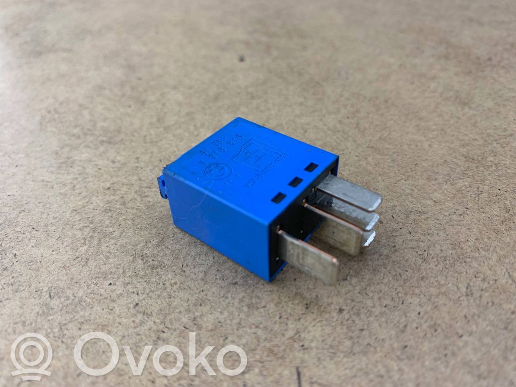 BMW 3 E90 E91 Other relay 