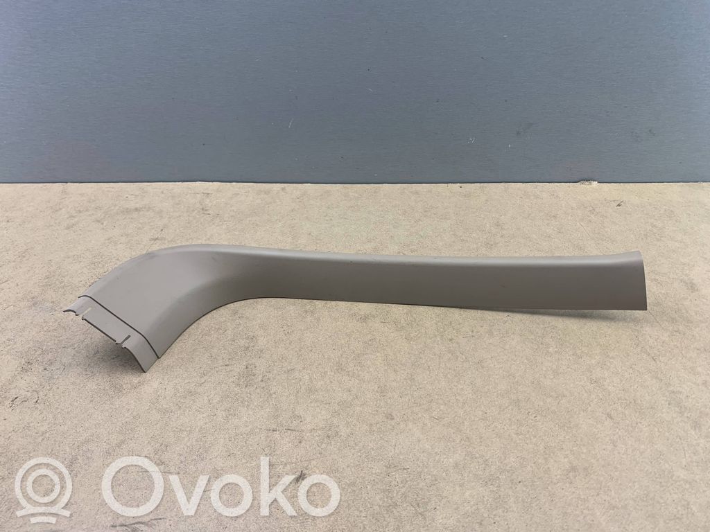 Tailgate trim   8402617,51498402617,51498250109,8250109