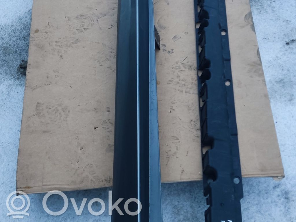 Sill   8037290,51778037290