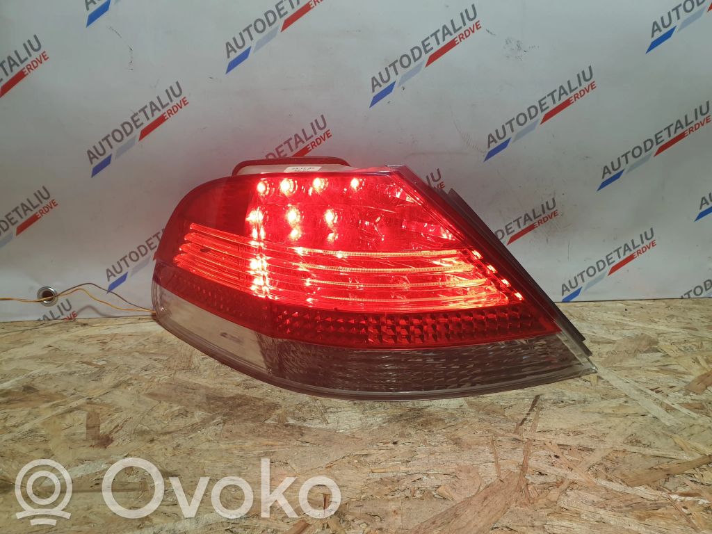 Rear/tail lights   6937235,63216937235