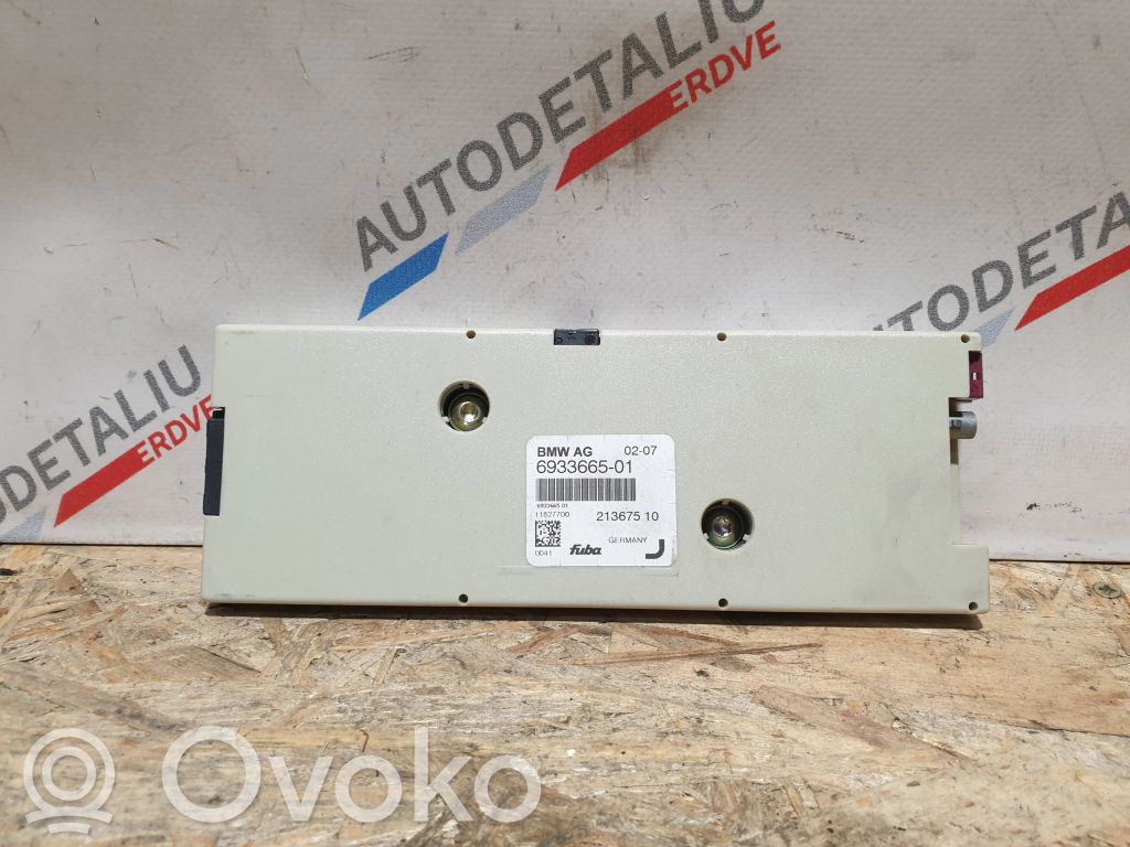 BMW 7 E65 E66 Antenos stiprintuvas 