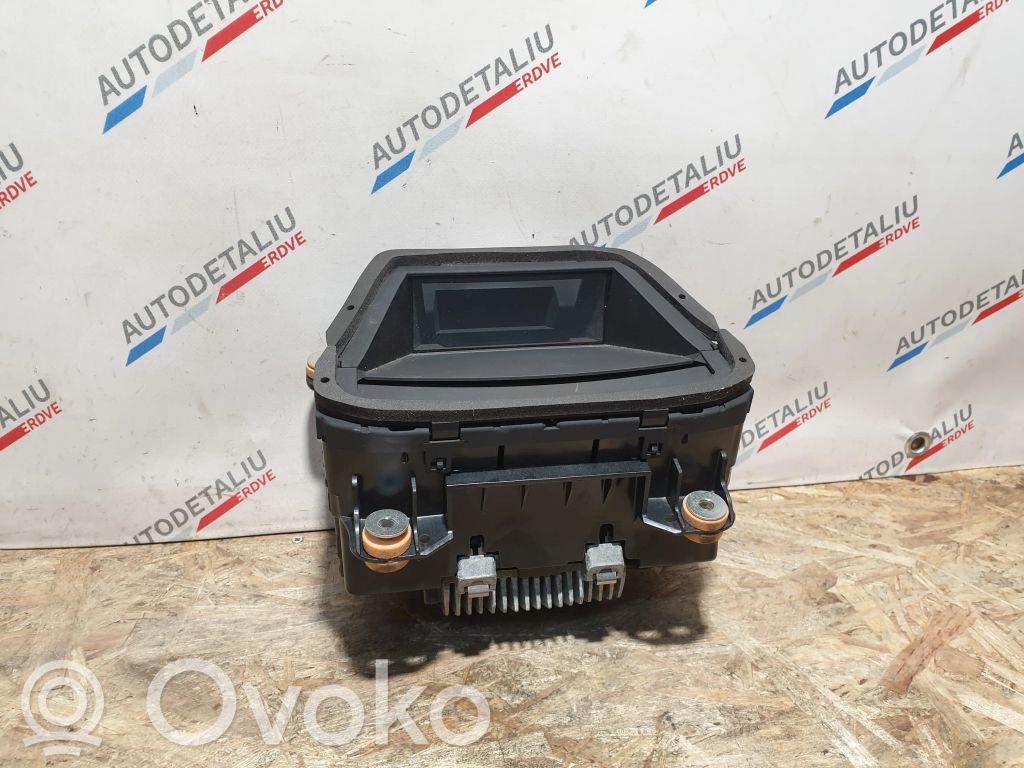 BMW 2 F45 Head up display screen 