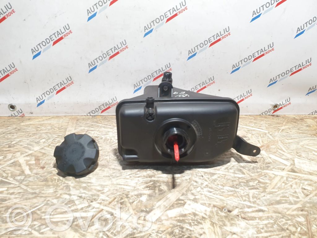 Aušinimo skysčio išsiplėtimo bakelis   2283500,17112283500
