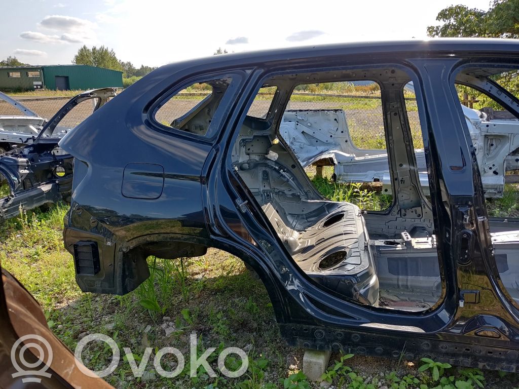 BMW X1 E84 Panel lateral trasero 