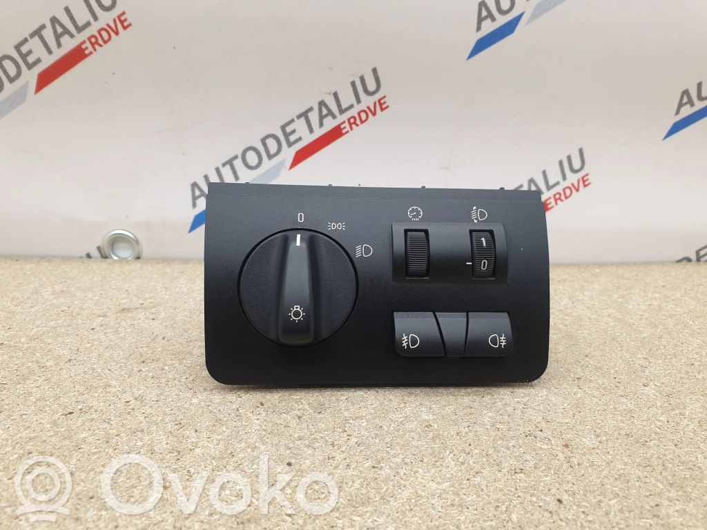 Light switch   8372204,61318372204
