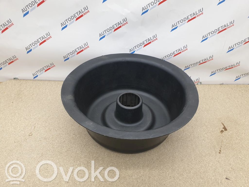 BMW 3 E36 Garniture de section de roue de secours 