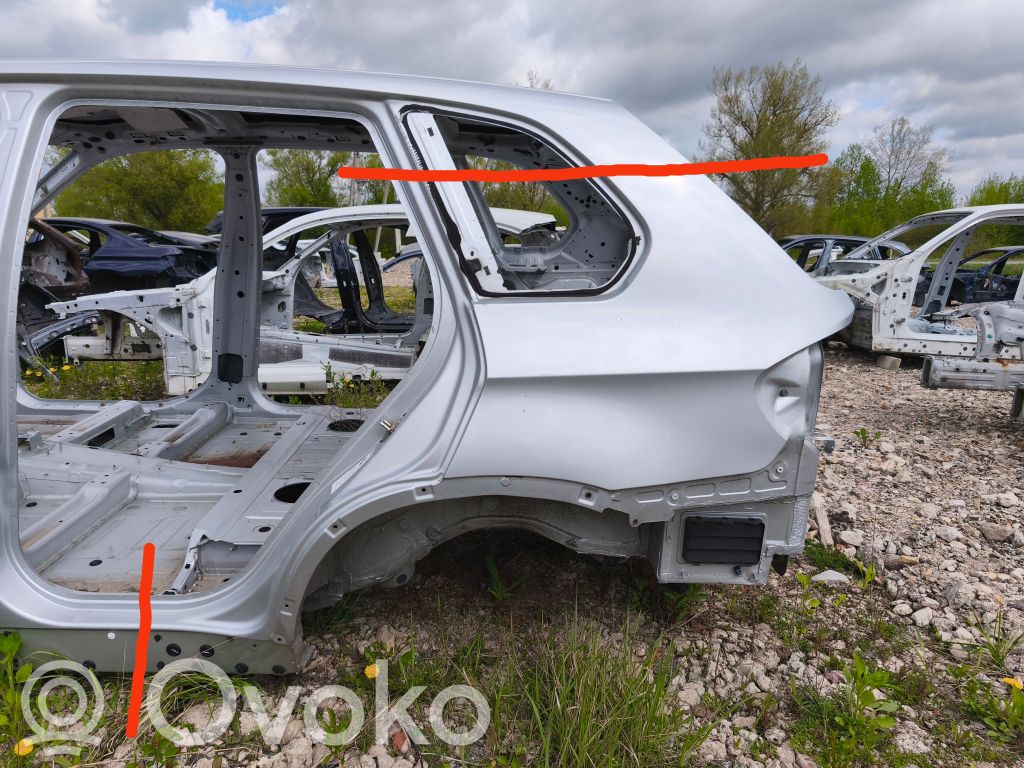 BMW X5 E70 Takakulmapaneeli 