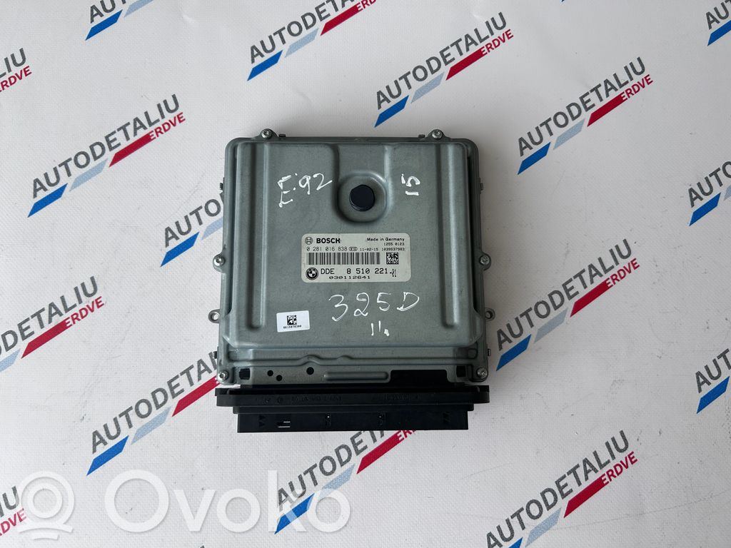 BMW 3 E92 E93 Engine control unit/module 