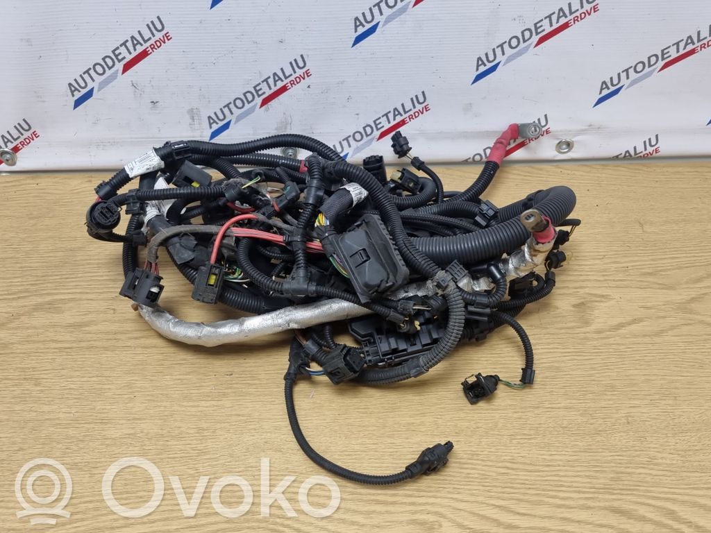 BMW 4 F32 F33 Wiązka przewodów silnika 