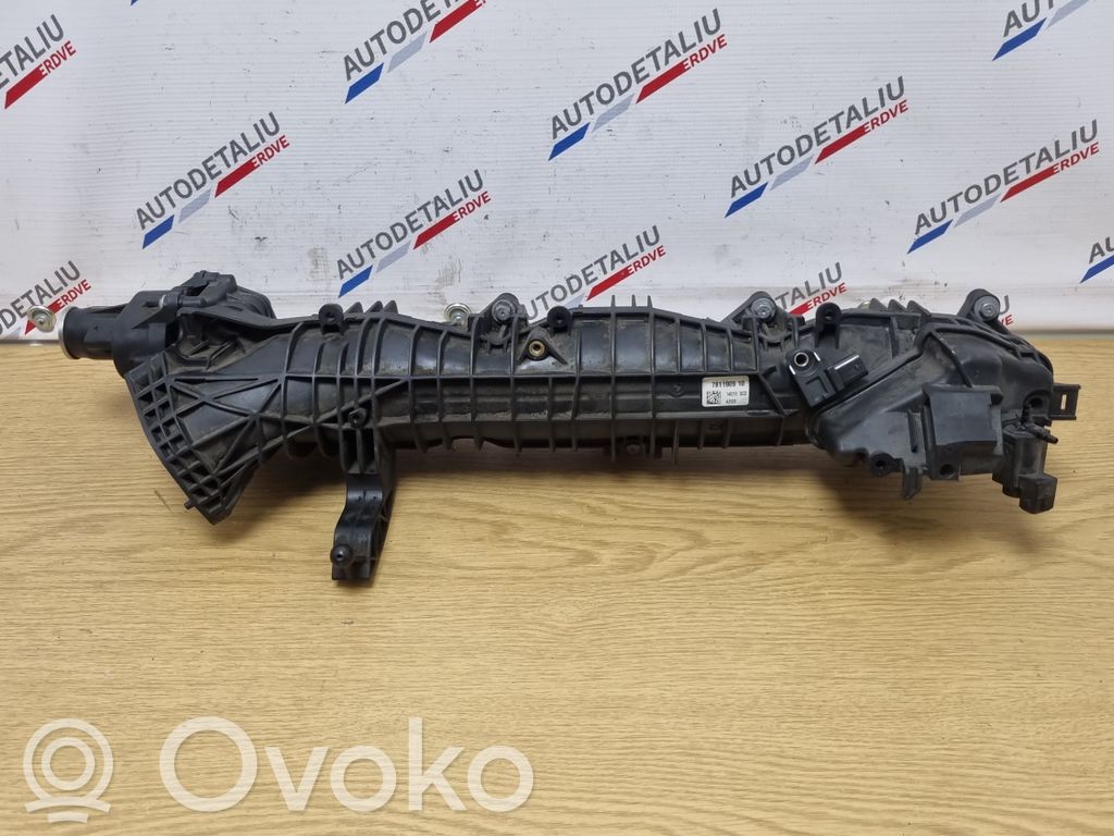 BMW 3 F30 F35 F31 Kolektor ssący 