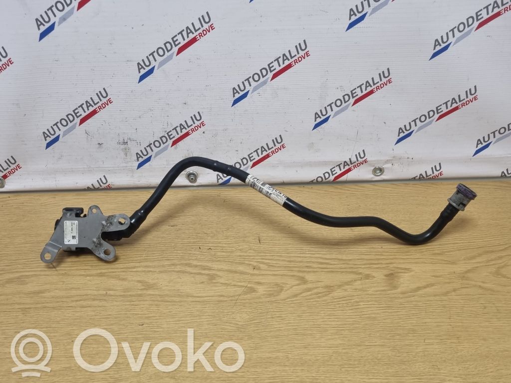 BMW 2 F45 Zawór odpowietrzania zbiornika paliwa 