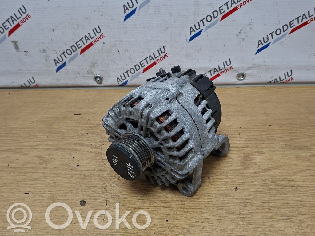 BMW 4 F32 F33 Генератор 