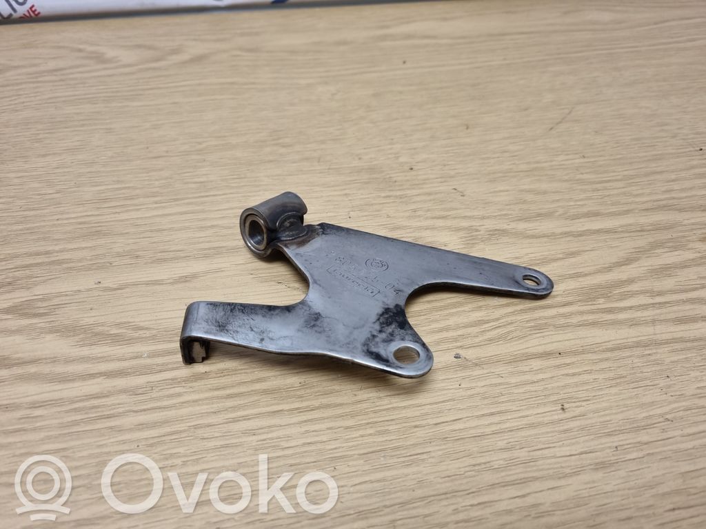 Muffler mount bracket/holder   7805775,18207805775