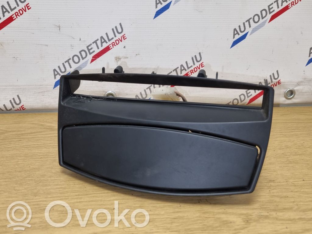 BMW Z4 E85 E86 Pelnutrauks 