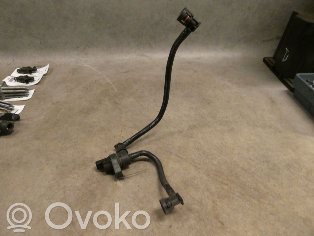 Vacuum valve   7512581