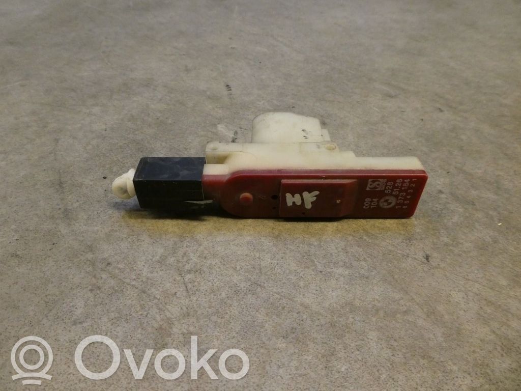 BMW 3 E30 Motor de bloqueo de puertas 