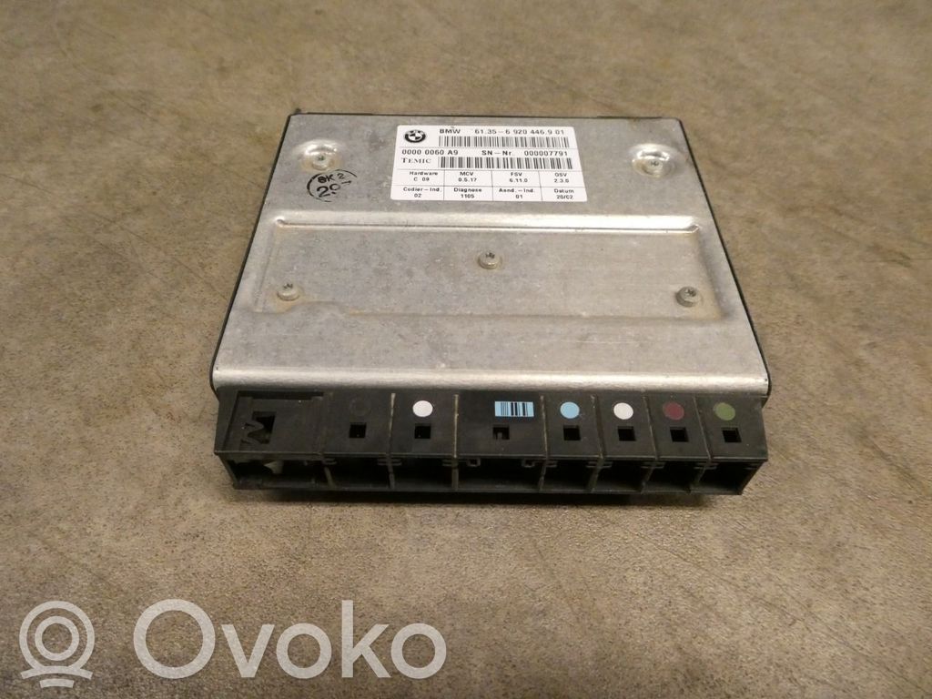 Istuimen säädön moduuli   6920446