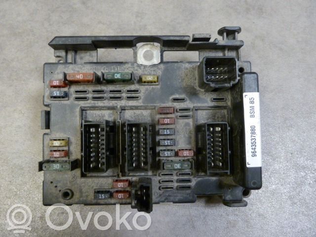 Peugeot 307 Drošinātāju bloks 